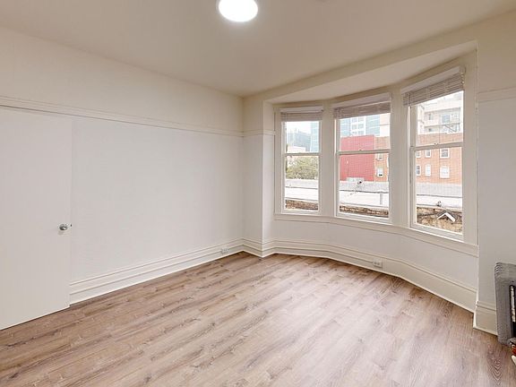 2nd image of 150 Franklin St APT 306