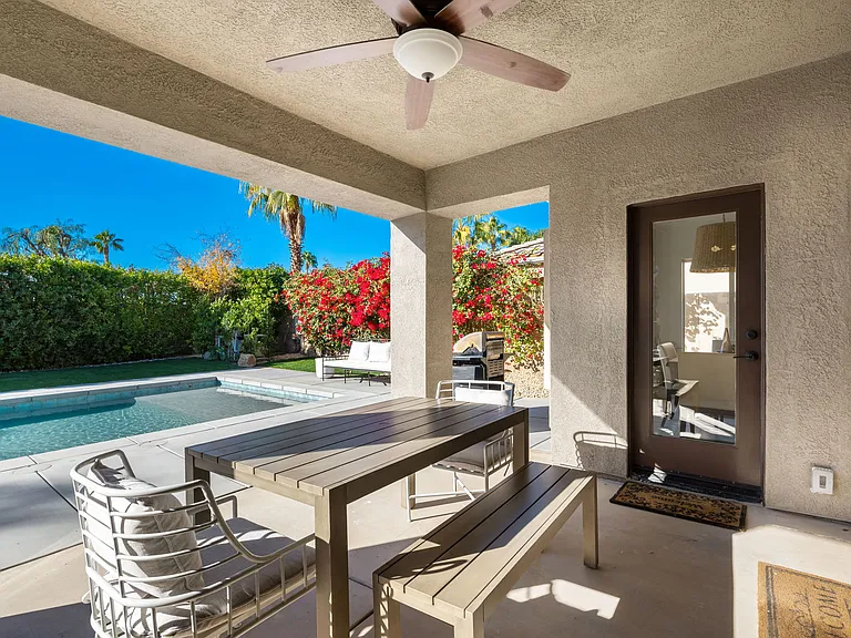 45809 Crosswater St — Photo 37