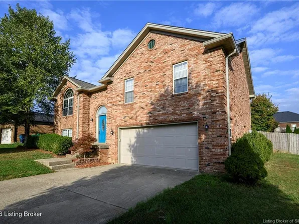 1034 Brookstone Ct, Georgetown, IN 47122