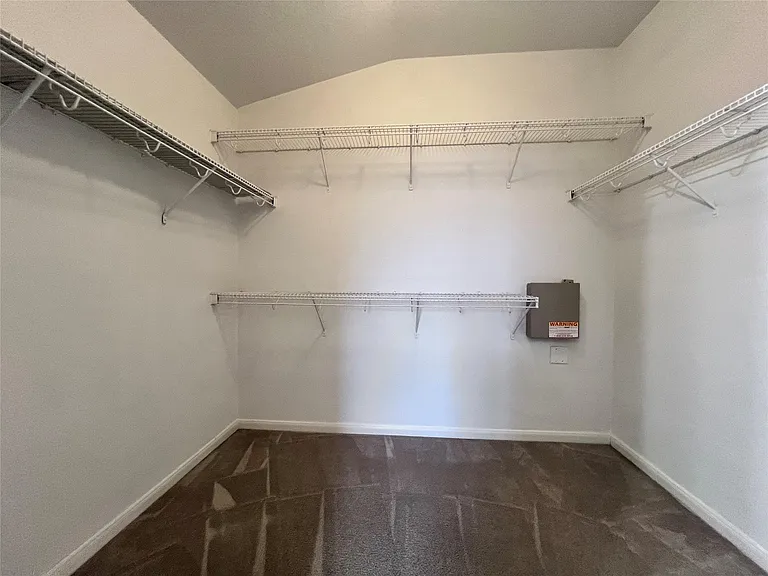 11750 Pinemeade Ln — Photo 39