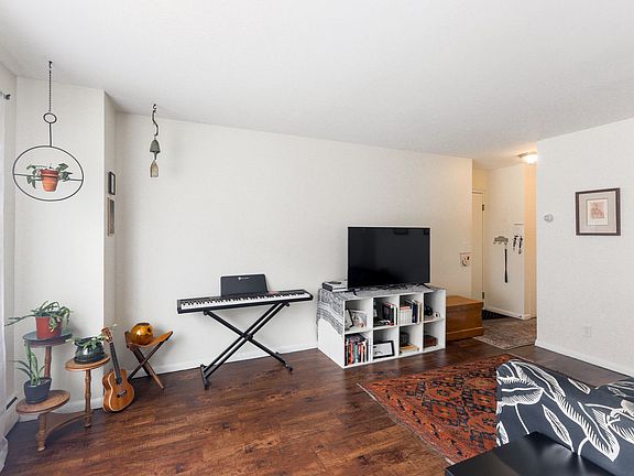 2nd image of 3508 Colfax Ave S APT 202