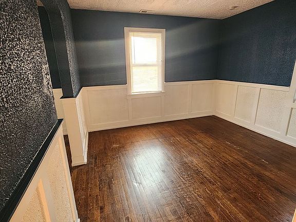 5th image of 4112 Drummond St #3
