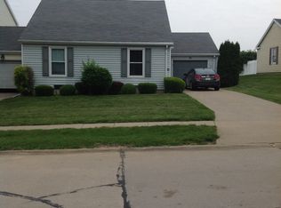 85 Arlington Dr, Macomb, IL 61455