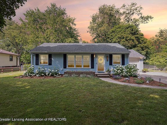 2nd image of 2164 Seminole Dr