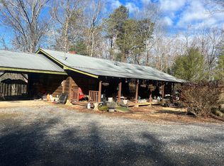 621 Southern Rd, Ellijay, GA 30536