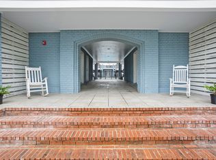 1282 Beach Blvd, Biloxi, MS 39530