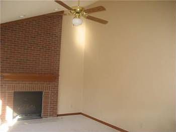 5th image of 663 Sandpiper Ct