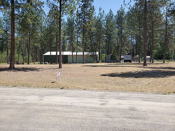 2nd image of 8722 N River Rock