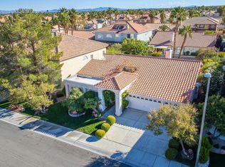 8725 Castle Hill Ave, Las Vegas, NV 89129