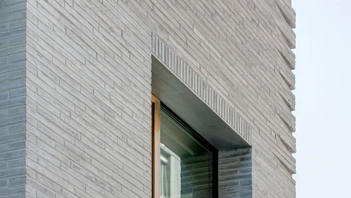 Rented by Alf Naman Real Estate | media 25