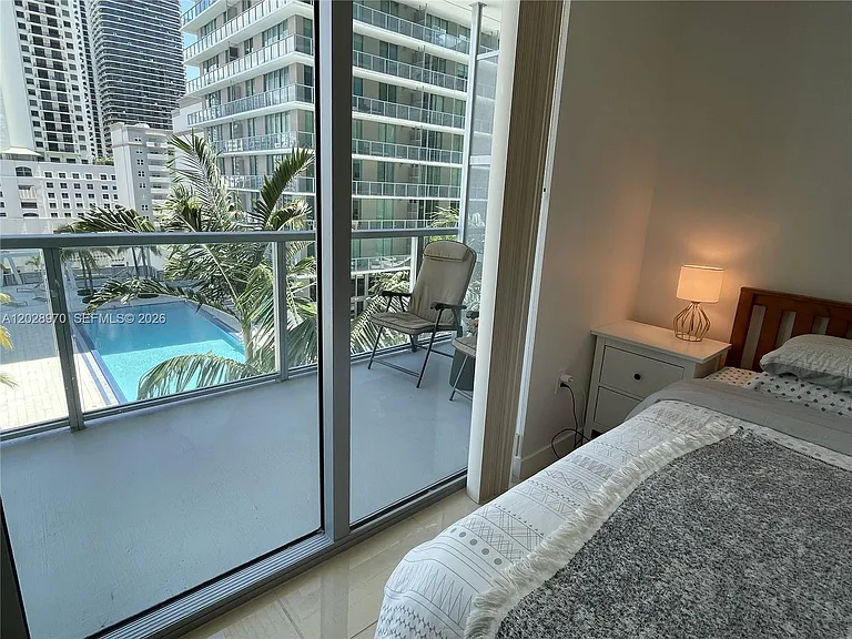 79 SW 12th St #1211 — Photo 17
