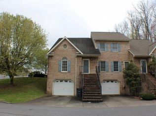 2001 Timbers Edge Ct, Kingsport, TN 37660