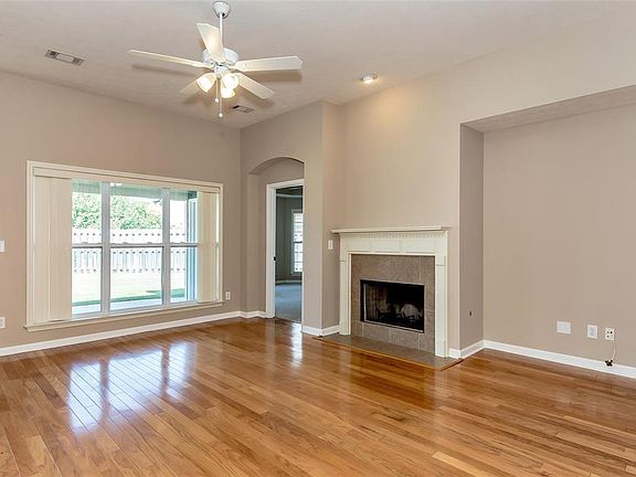 5th image of 9224 Silverberry Ct