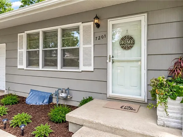 7201 NW Winter Ave, Kansas City, MO 64152