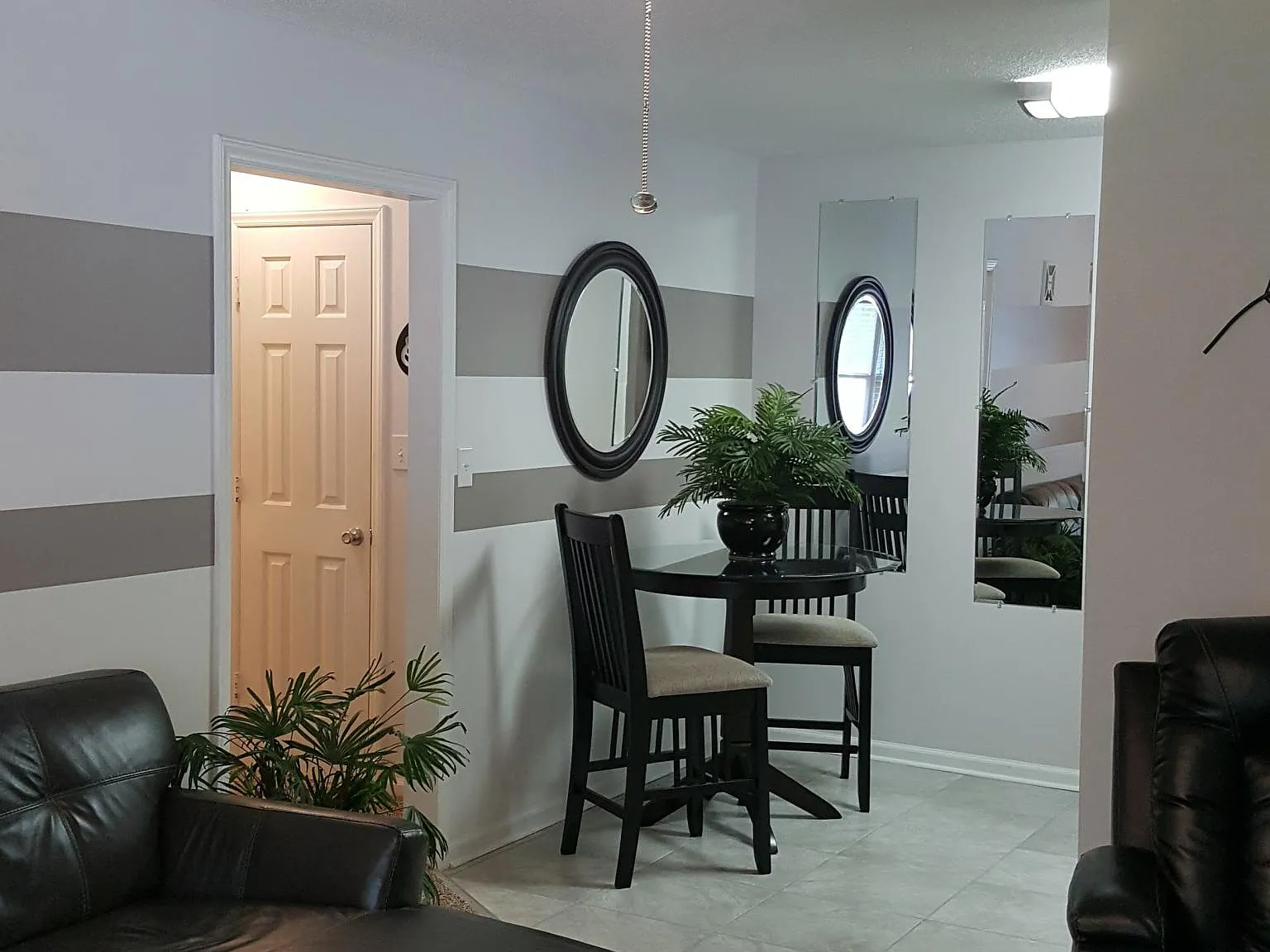1 bed, 700 sqft, $995 — Photo 4