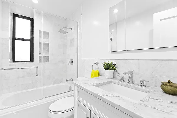 Sold by Corcoran | media 19