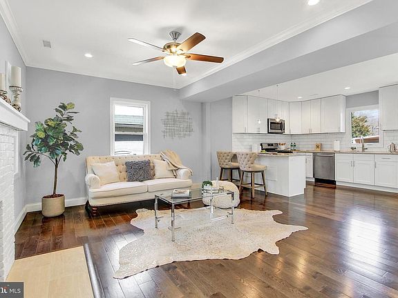 5th image of 1316 Asbury Rd