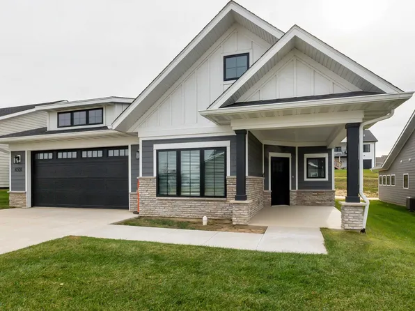 4501 Ewing Dr, Dubuque, IA 52002