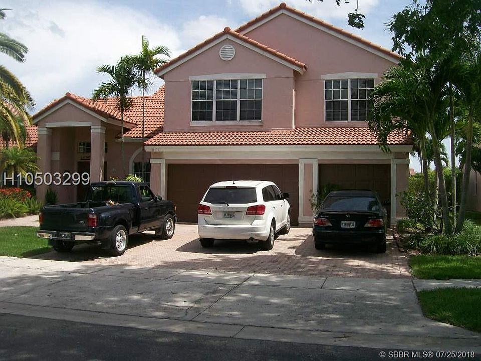 1st image of 19406 NW 13th St