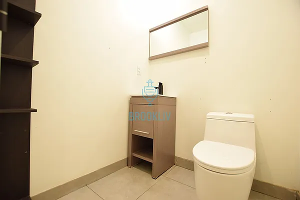 Rented by null | media 37