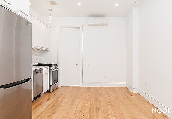 2nd image of 1154 Gates Ave #1E