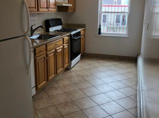 22-71 33rd St #4, Astoria, NY 11105