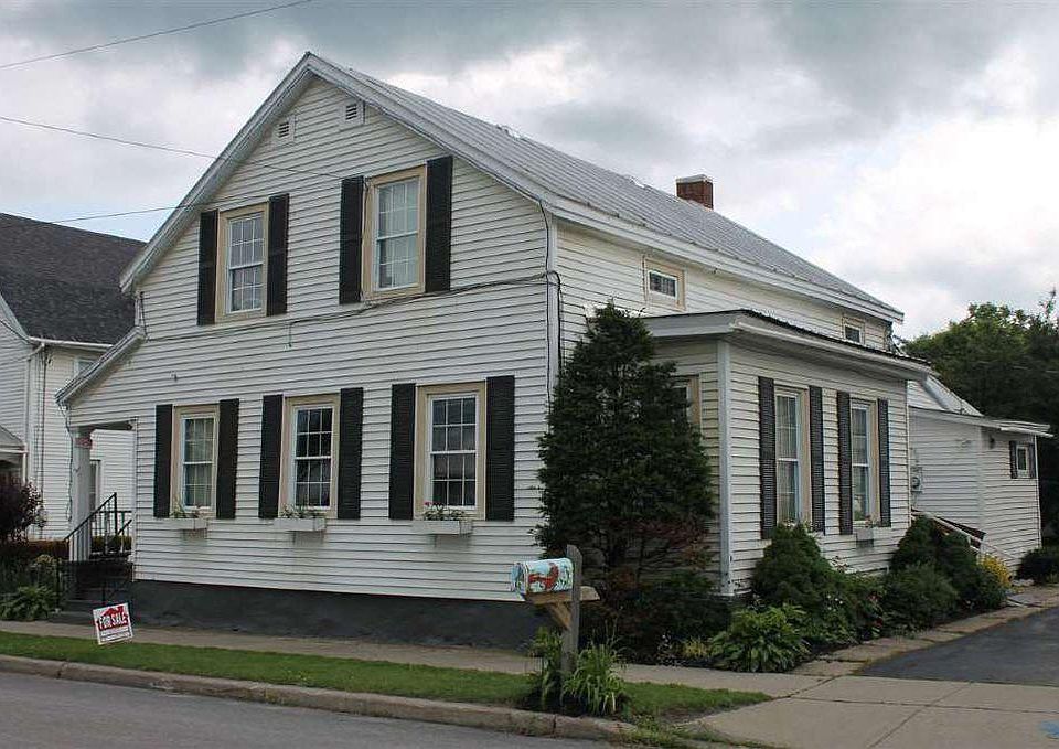 2nd image of 68 State St