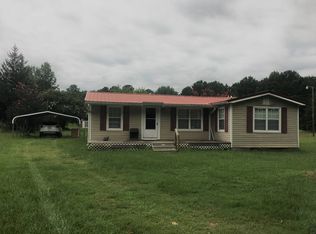 591 County Road 1202, Maud, TX 75567