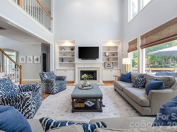 5th image of 10025 Bayart Way