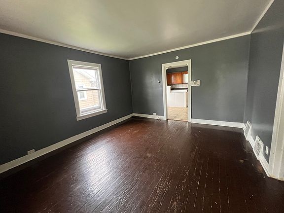 2nd image of 2520 183rd St