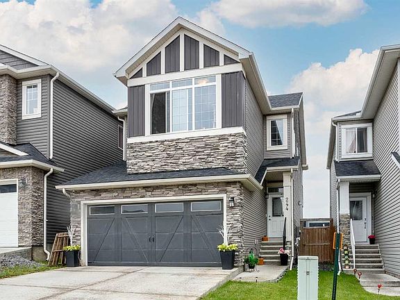 2nd image of 244 E Nolanhurst Cres NW