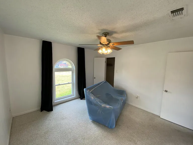 1122 Rhonda Lee St — Photo 21