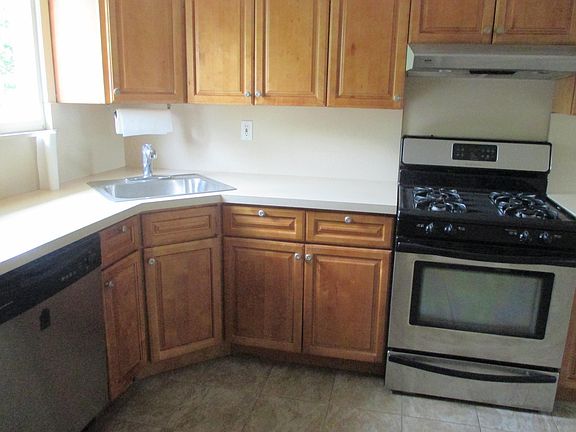 2nd image of 40 Randall Ave #2