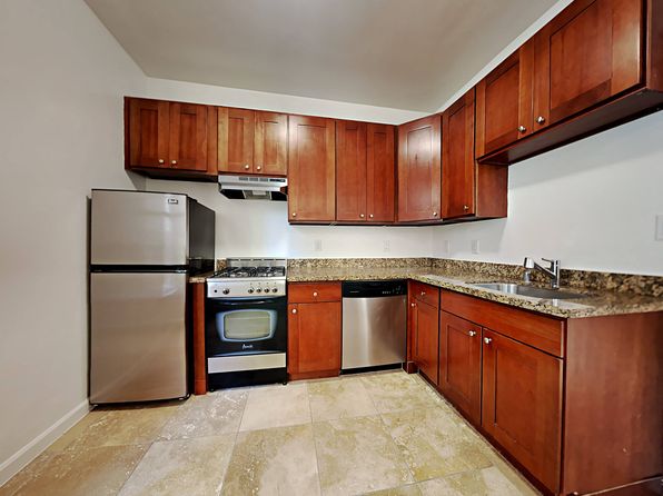 1565 Washington St APT 5