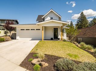 61022 SE Light Peak Dr, Bend, OR 97702