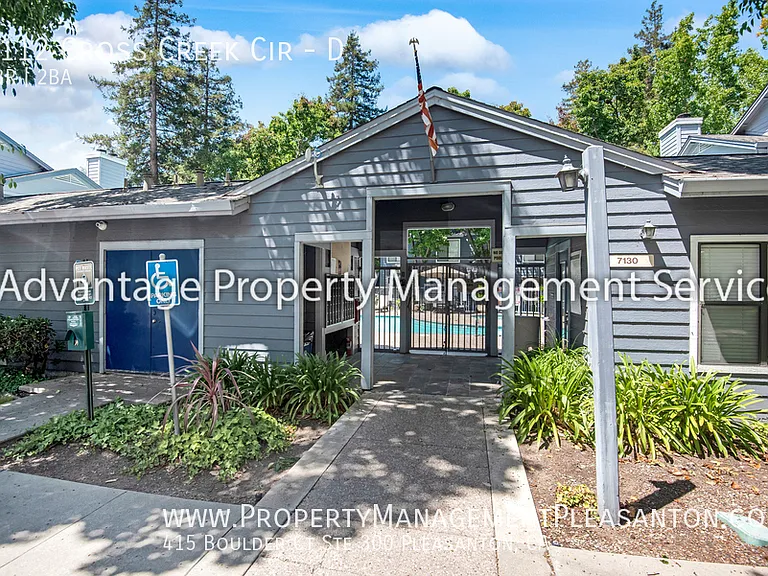 7112 Cross Creek Cir #D — Photo 16