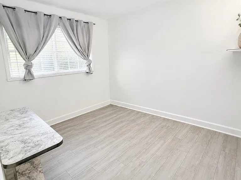 5701 NW 2nd Ave #1140 — Photo 10
