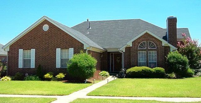 1st image of 1400 Brentwood Dr