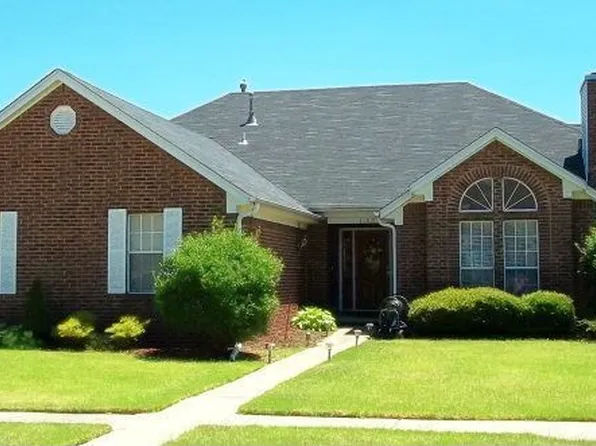 1400 Brentwood Dr, West Memphis, AR 72301