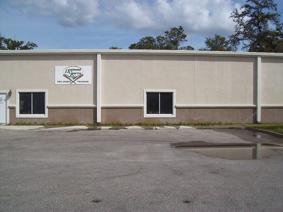 1st image of 2525 N Woodland Blvd