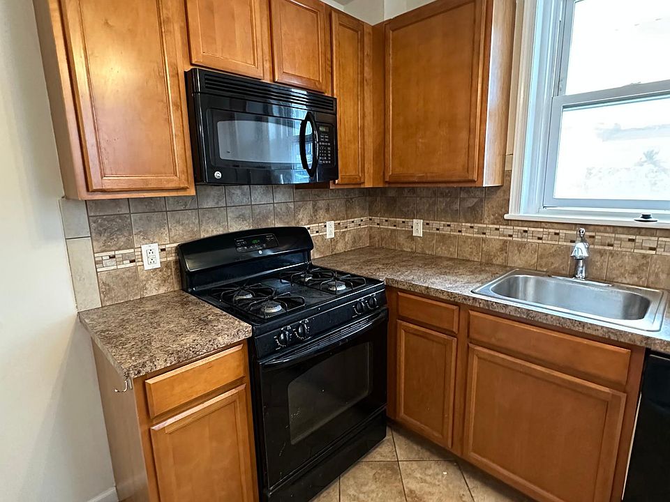 2525-1-2-edgemont-st-philadelphia-pa-19125-zillow