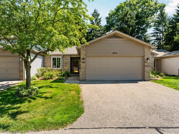 36551 Deerhurst S, Westland, MI 48185