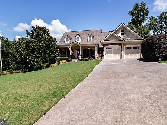 2nd image of 11 Waterstone Dr