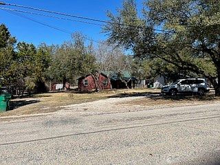 4th image of 205 Quarter Horse Rd