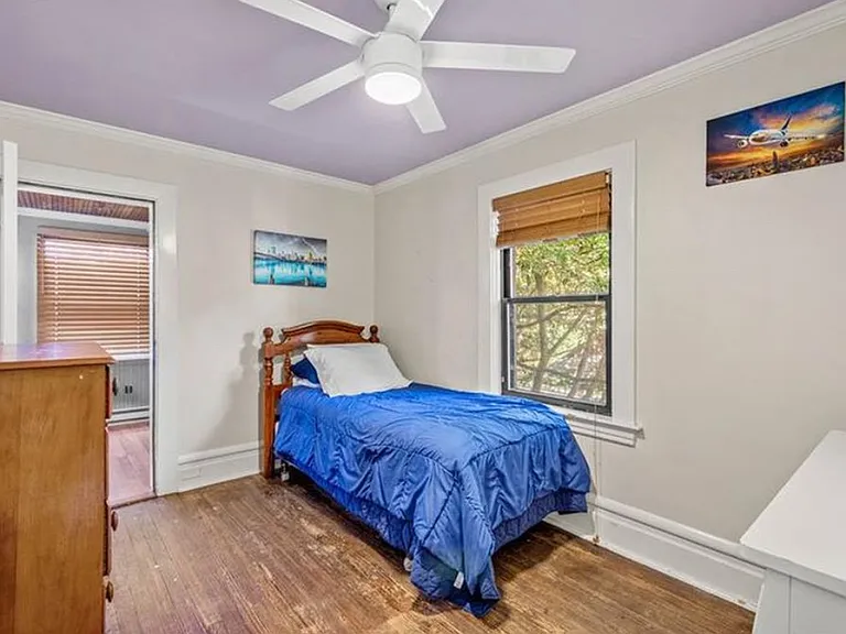 145 Oliver Ave — Photo 12