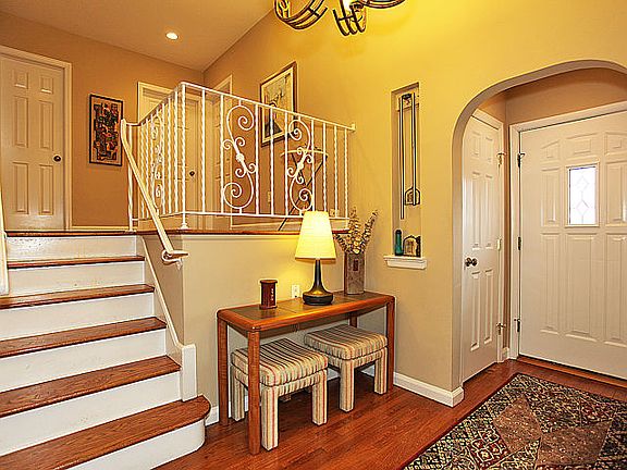 4th image of 1485 Eric Ln