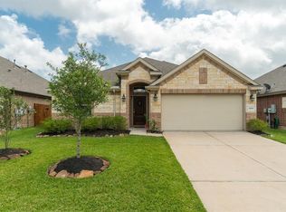 6803 Peach Mill Ln, Dickinson, TX 77539
