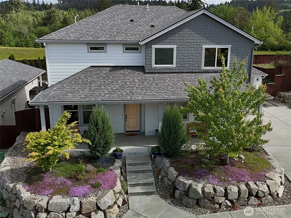 2025 E 9th Street, La Center, WA 98629