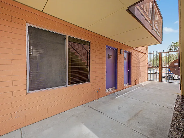 55 N Cherry Ave #114 — Photo 3