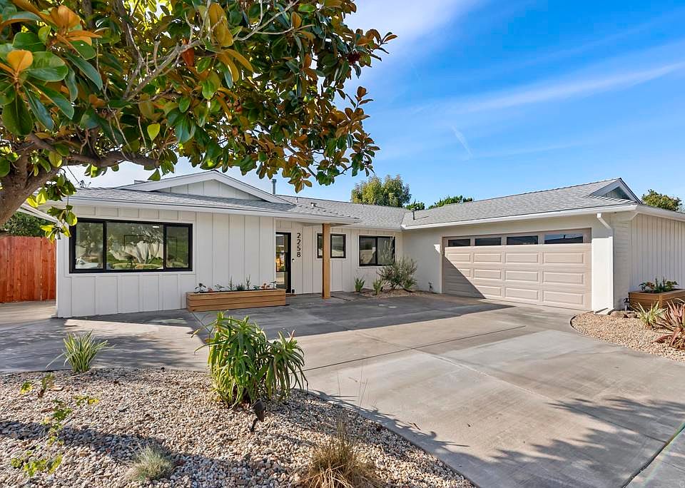 1st image of 2258 Bahia Dr